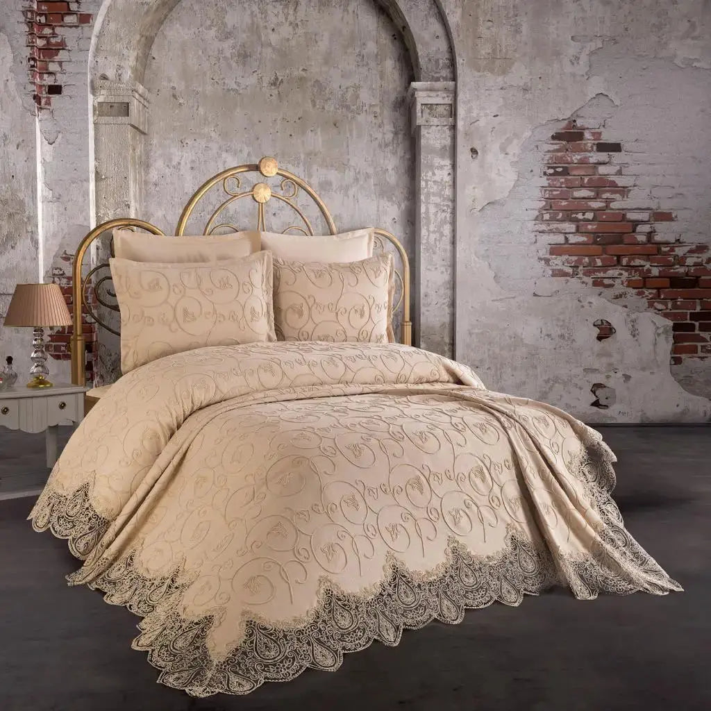 3-Piece Double Bedspreadabella Cappucino Julia M LifeStyles