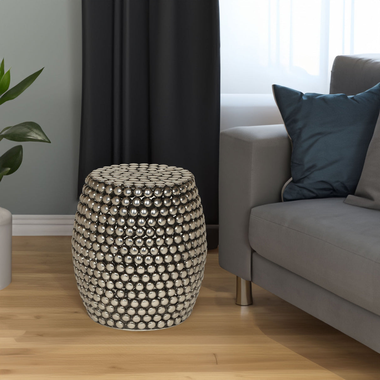 PABBLE TABLE Julia M Home & Kitchen