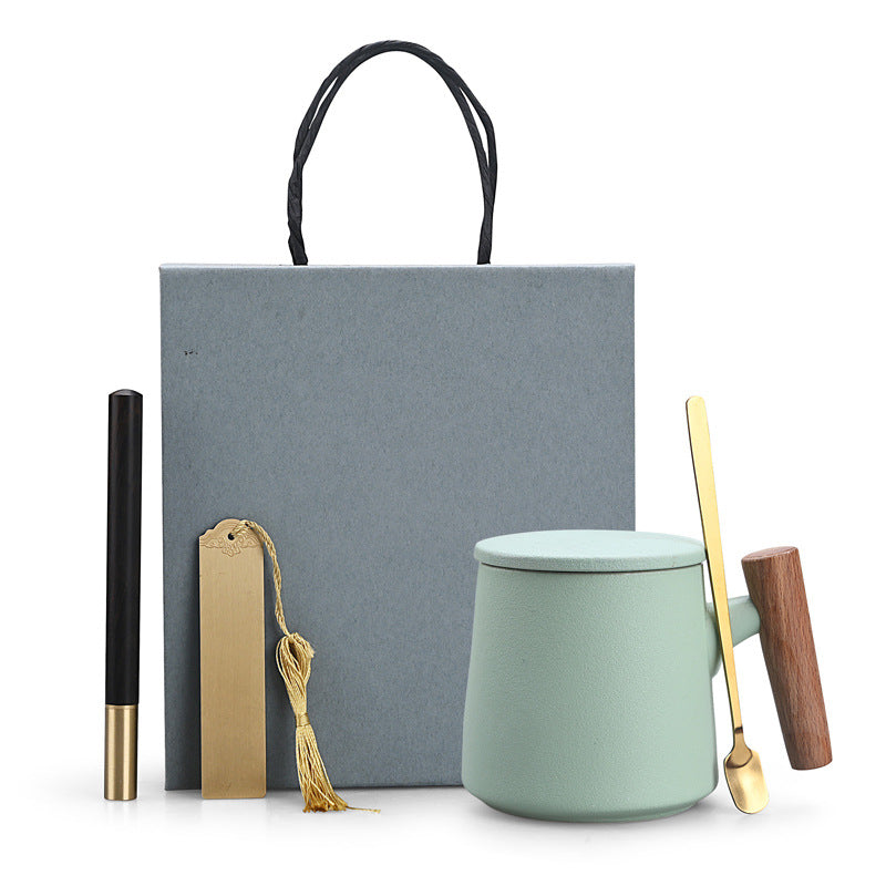 Charming Ceramic Coffee Mug Gift with Lid and Spoon Julia M Home & Kitchen