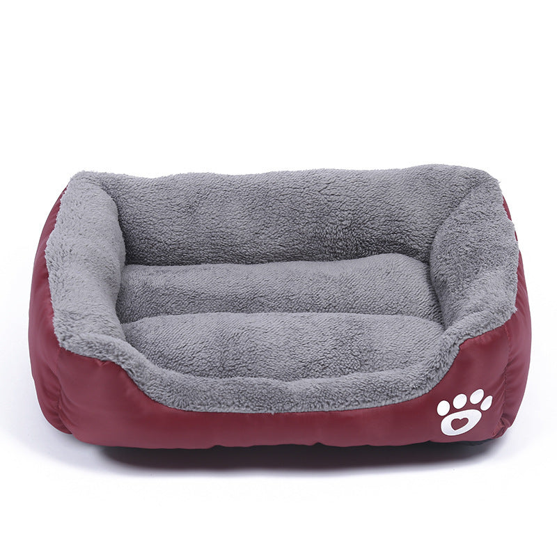 New, soft, and cozy fleece pet bed. Waterproof bottom. Suitable for small, medium & large pets. Keeps pets warm. - Julia M LifeStyles