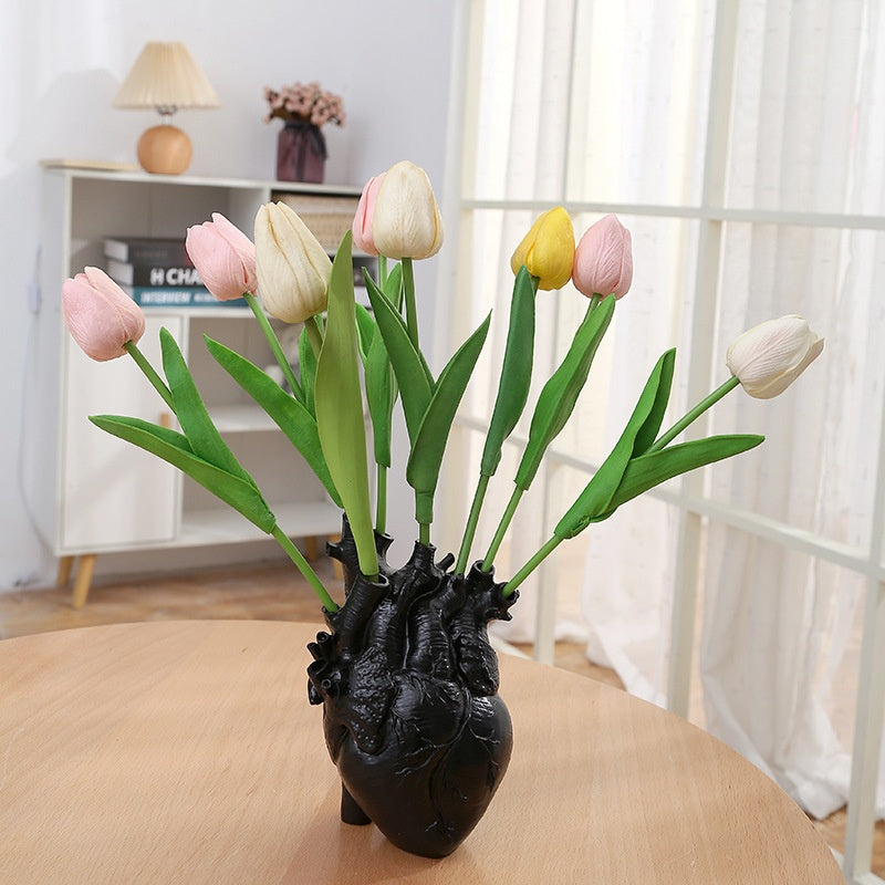 Heart-Shaped Flower Vase Resin Ornament Desktop Living Room Plant Pot Table Decoration Craft Julia M Home & Kitchen