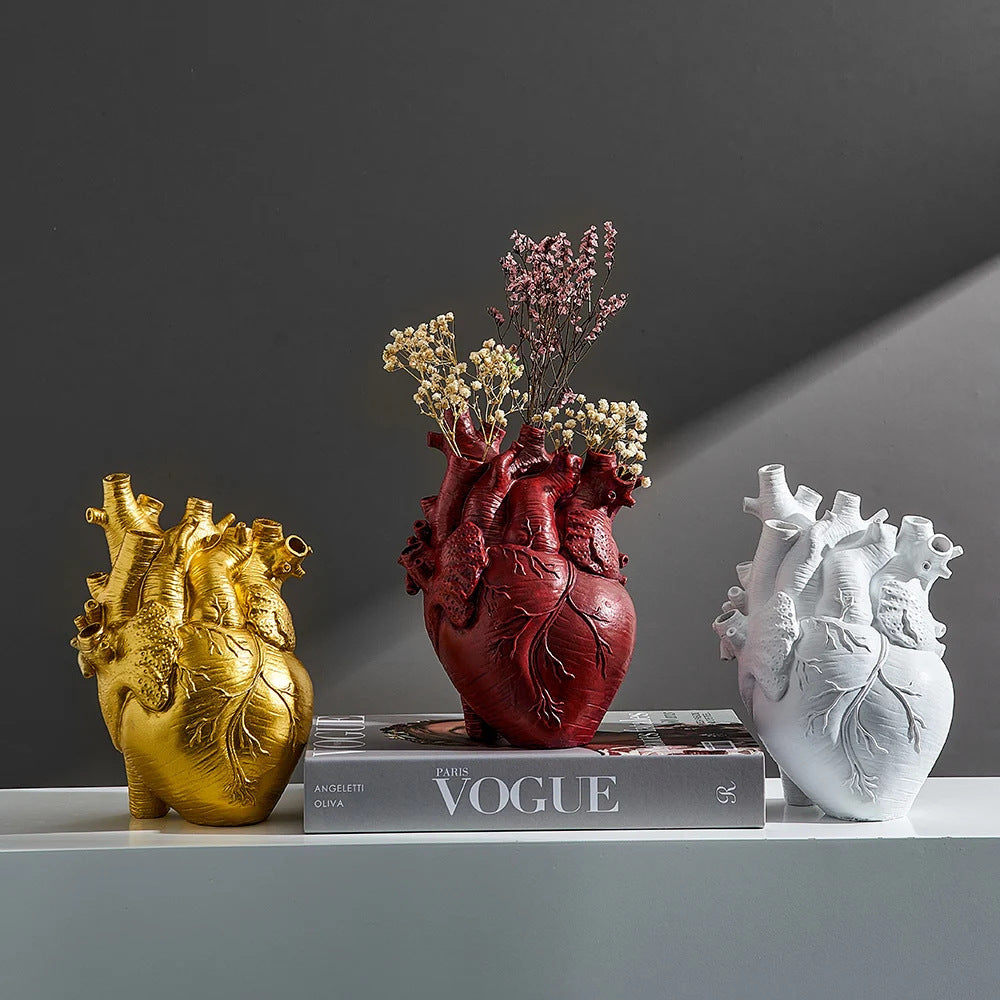 Heart-Shaped Flower Vase Resin Ornament Desktop Living Room Plant Pot Table Decoration Craft Julia M Home & Kitchen