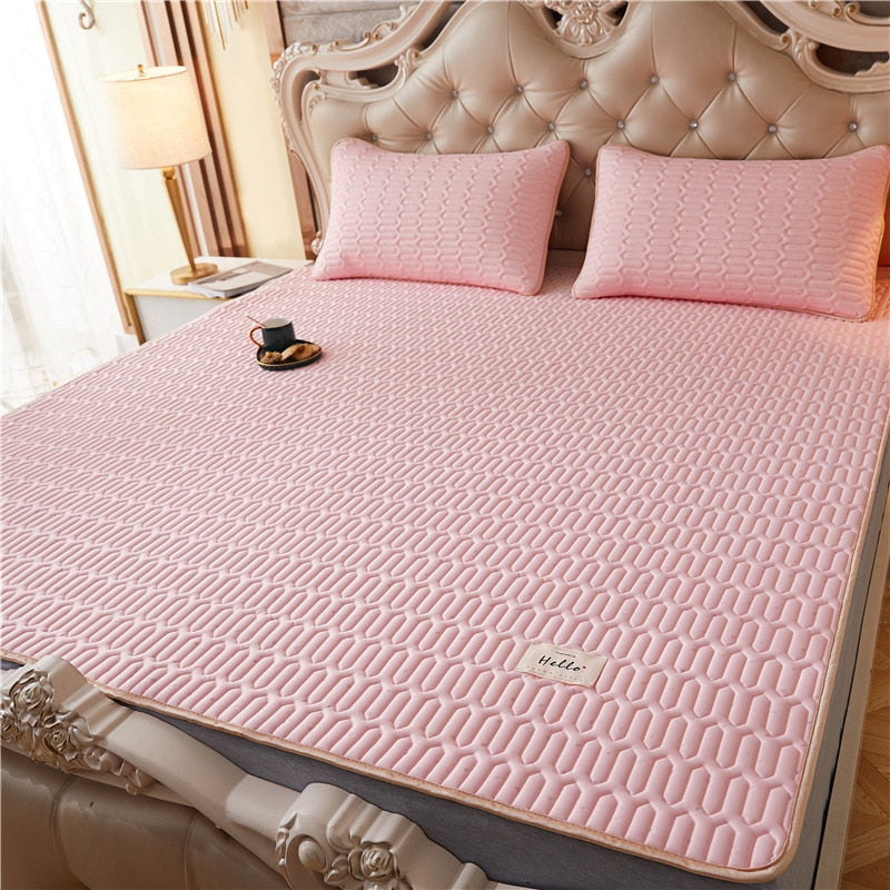 Summer Bed Sheet Ice Silk Mat Soft and Comfortable Latex Mattress Bedding Three-piece Breathable Mat for Comfortable Sleep - Julia M LifeStyles