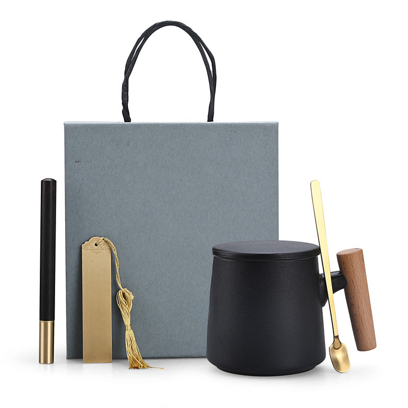 Charming Ceramic Coffee Mug Gift with Lid and Spoon Julia M Home & Kitchen