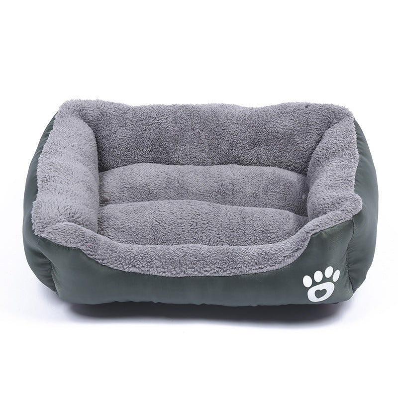 New, soft, and cozy fleece pet bed. Waterproof bottom. Suitable for small, medium & large pets. Keeps pets warm. - Julia M LifeStyles