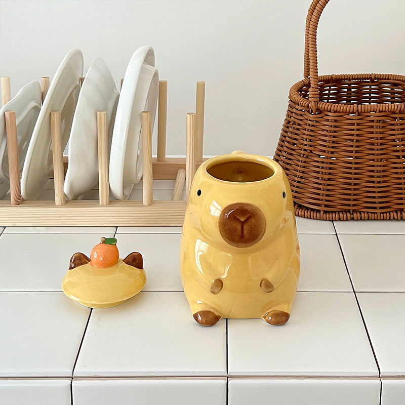 Fun 3D Capybara Mug Pair:3D capybara - designed mugs with handles & lids. A wonderful gift choice for girls. Julia M Home & Kitchen