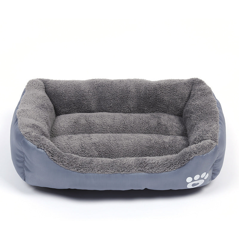 New, soft, and cozy fleece pet bed. Waterproof bottom. Suitable for small, medium & large pets. Keeps pets warm. - Julia M LifeStyles