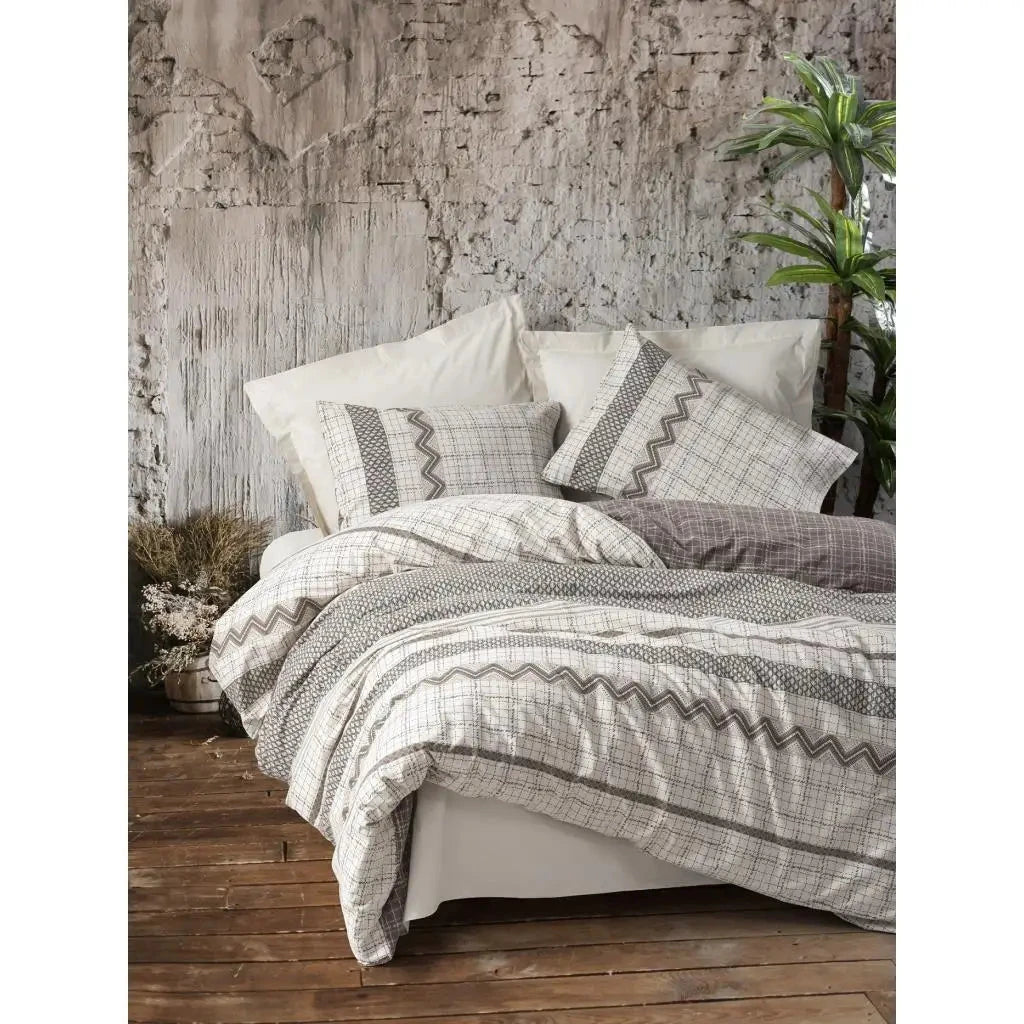 Double Duvet Cover Set in Coffee Box Toprak Aren Coffee Duvet Cover Sets Julia M LifeStyles