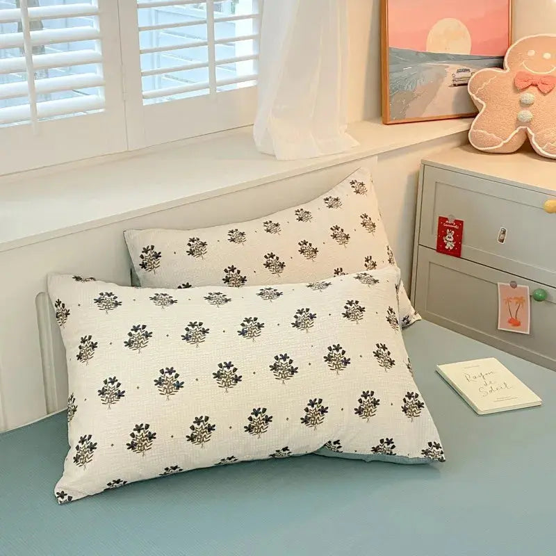 Aesthetic Floral Bedding Set - Twin to Queen Duvet Cover with Pillowcases Julia M LifeStyles