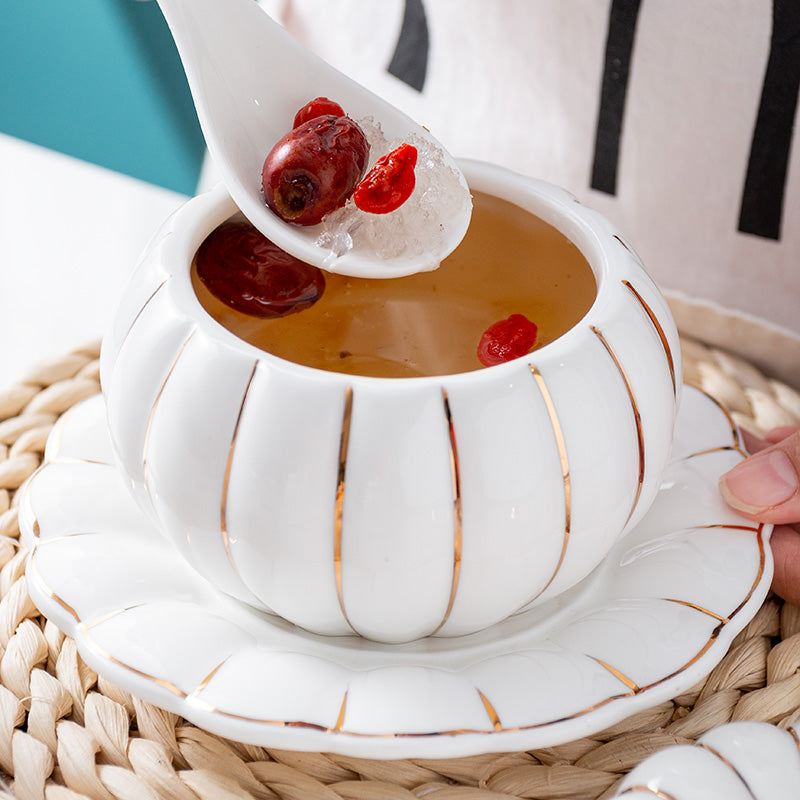 Creative Ceramic Pumpkin Cup, Steamed Egg Cup, Stewed Pot with Cover, Pure White Mini Bird's Nest Cup, Soup Cup - Julia M LifeStyles