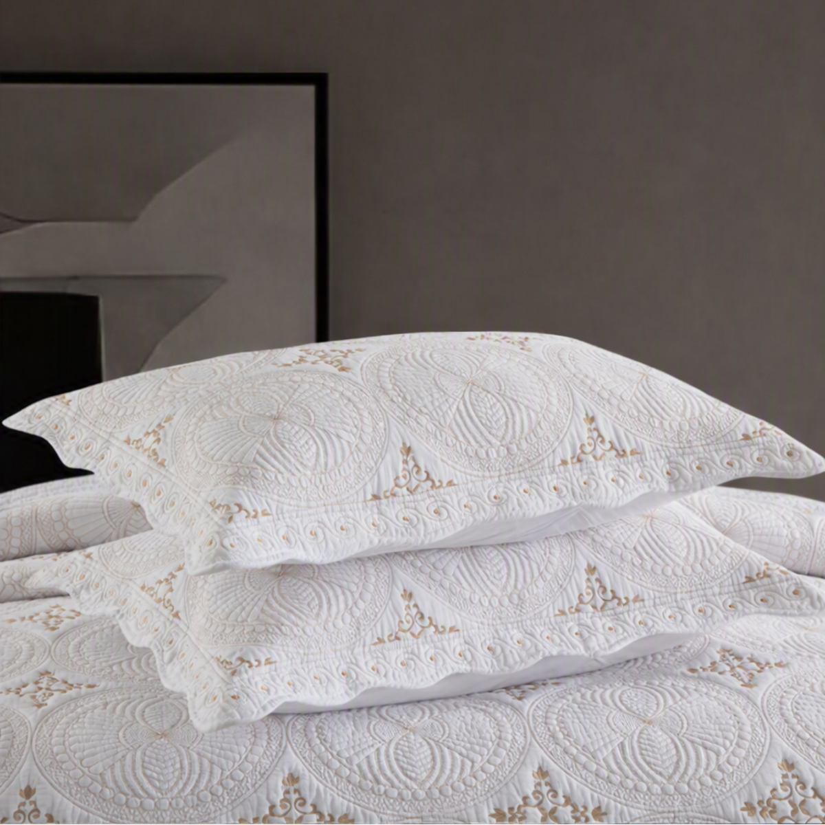 The Kensington Atelier™ | Embroidered Cotton Coverlet Set