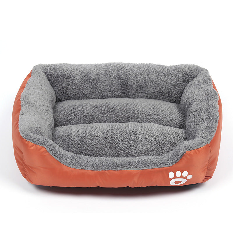New, soft, and cozy fleece pet bed. Waterproof bottom. Suitable for small, medium & large pets. Keeps pets warm. - Julia M LifeStyles