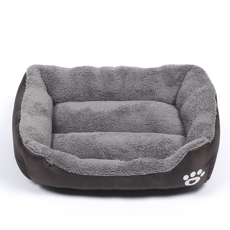 New, soft, and cozy fleece pet bed. Waterproof bottom. Suitable for small, medium & large pets. Keeps pets warm. - Julia M LifeStyles