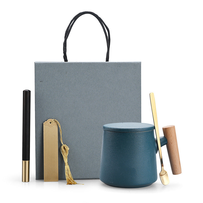 Charming Ceramic Coffee Mug Gift with Lid and Spoon Julia M Home & Kitchen