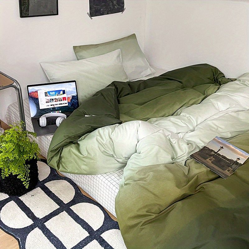 Washed Cotton Bedding Set for Student Dorms - 4-Piece Collection