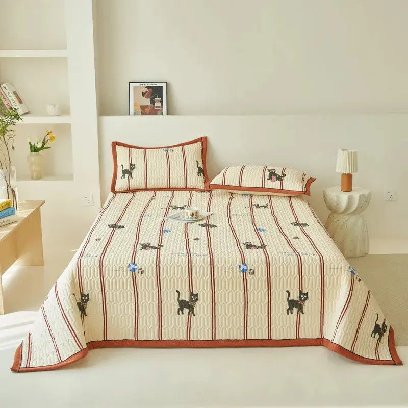 Elegant Beige Floral Reversible Quilt Set - Twin/Queen Size Julia M LifeStyles