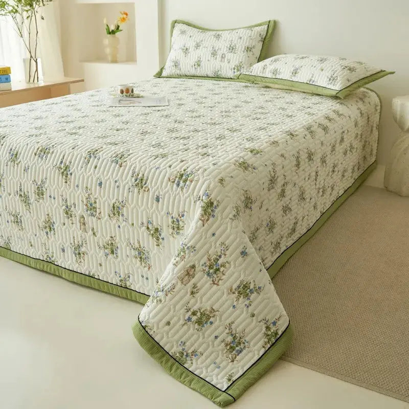 Elegant Beige Floral Reversible Quilt Set - Twin/Queen Size Julia M LifeStyles