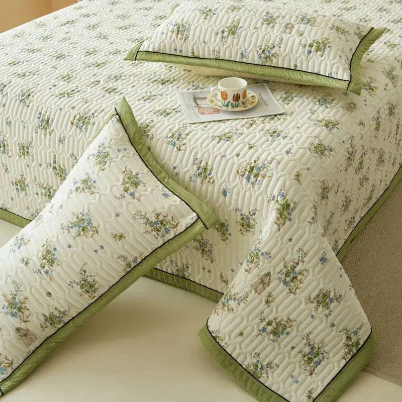 Elegant Beige Floral Reversible Quilt Set - Twin/Queen Size Julia M LifeStyles