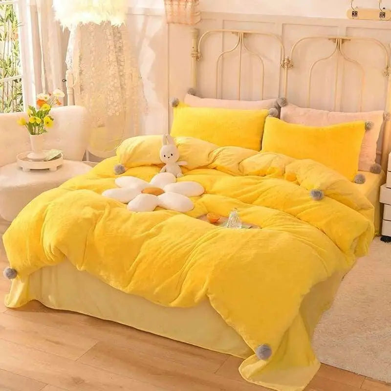 Cozy Geometric Plush Bedding Set - Julia M LifeStyles