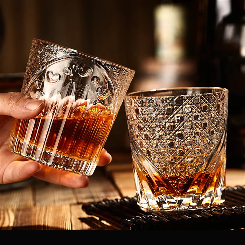 Old Fashioned Crystal Glasses Lead-Free Irregular Shot Glass Liquor Vodka Bourbon Whisky Glass Rotate Tumbler Whiskey Glass Cup