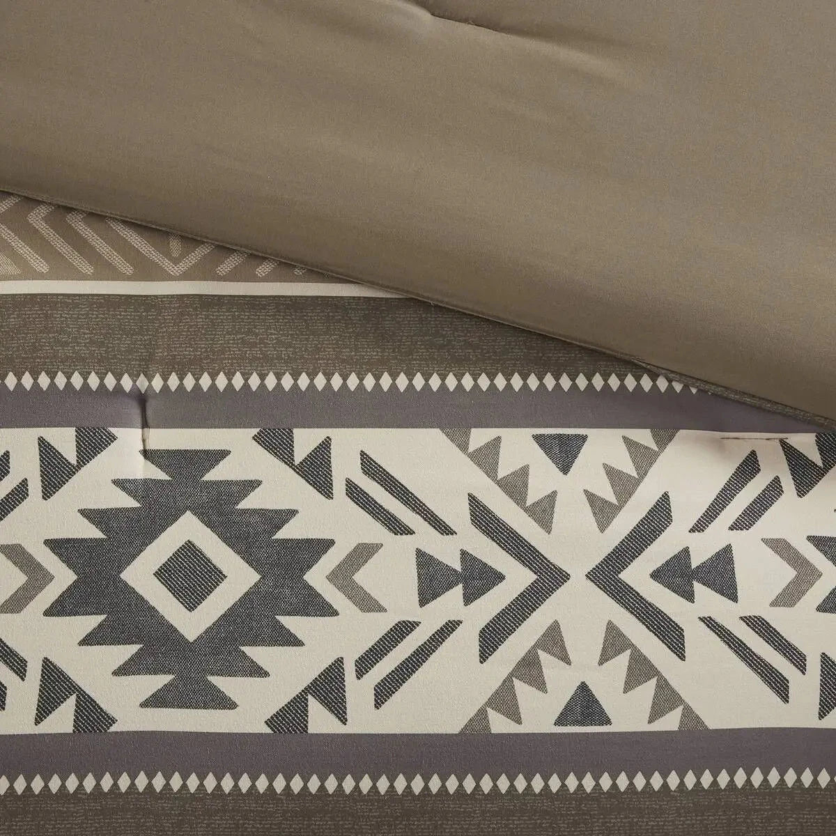 Comforter Set Throw Pillows 7-Piece Stripe Herringbone Breathable Duvet Cover for Double Bed Includes Fitted Bed Sheet Quilts Julia M LifeStyles