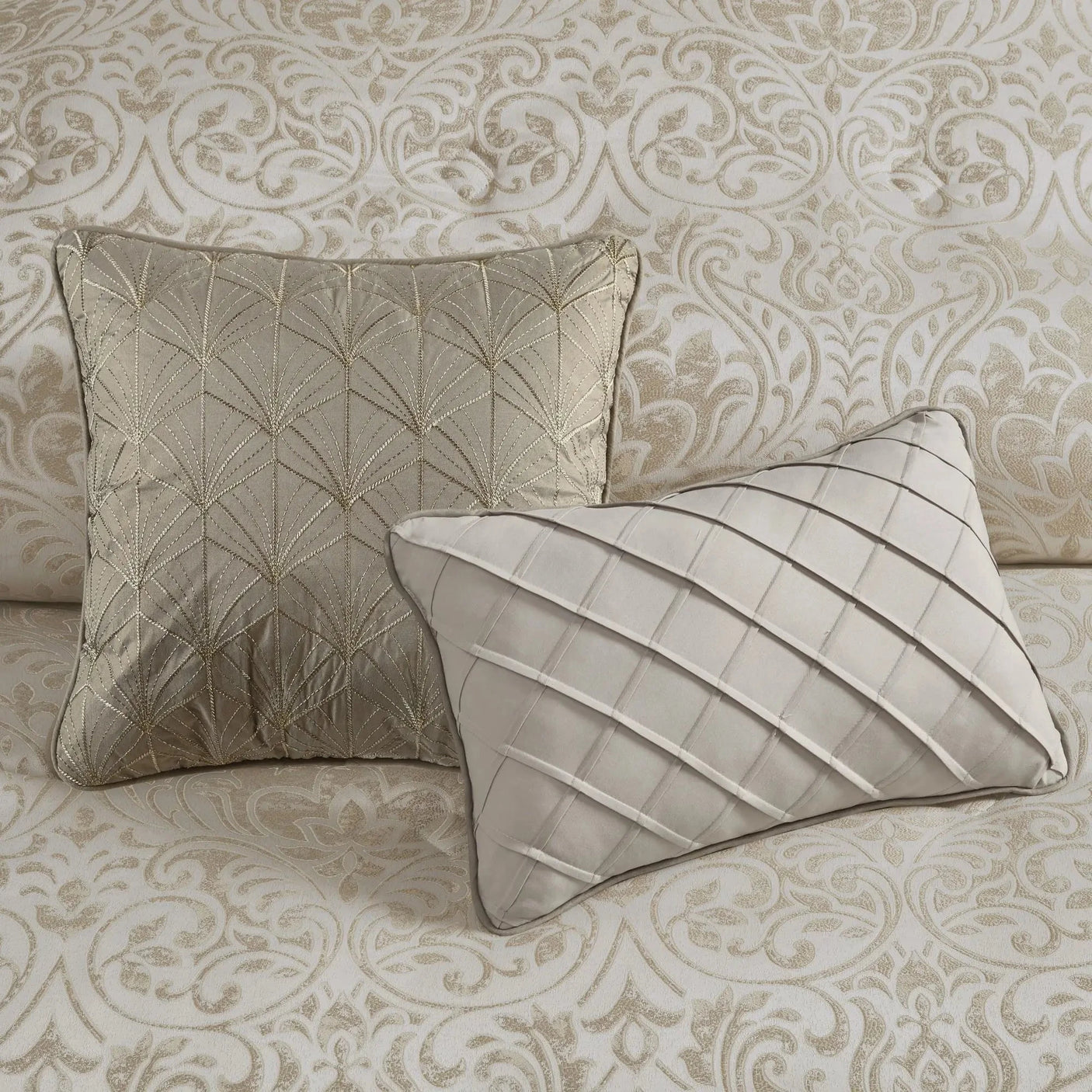 12-Piece Floral & Solid Jacquard Comforter Set for Super King/King Julia M LifeStyles
