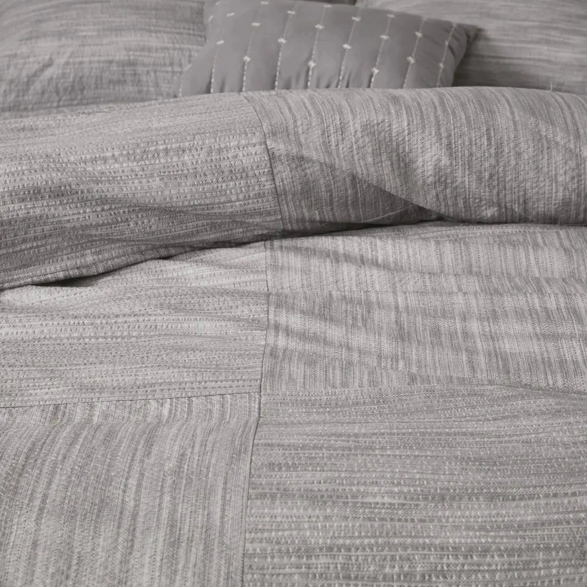 7-Piece Floral Seersucker Comforter Set for King & Super King Beds Julia M LifeStyles