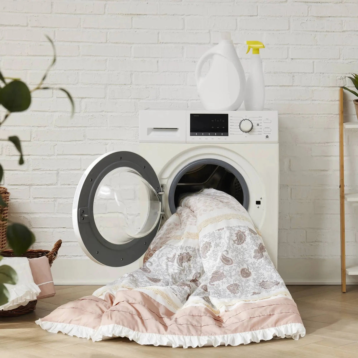 9-Piece Floral Comforter Set in 100% Cotton Percale - King & Super King Sizes Julia M LifeStyles