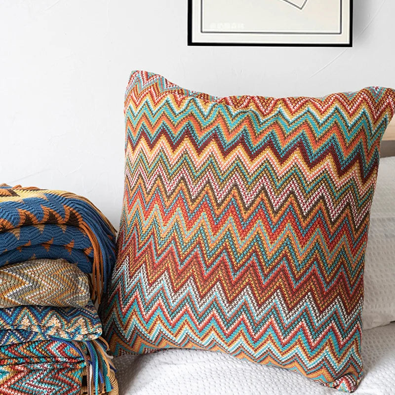 Ethnic Style Knitted Blanket and Pillow Set Wholesale Decorative Striped Cushion and Throw