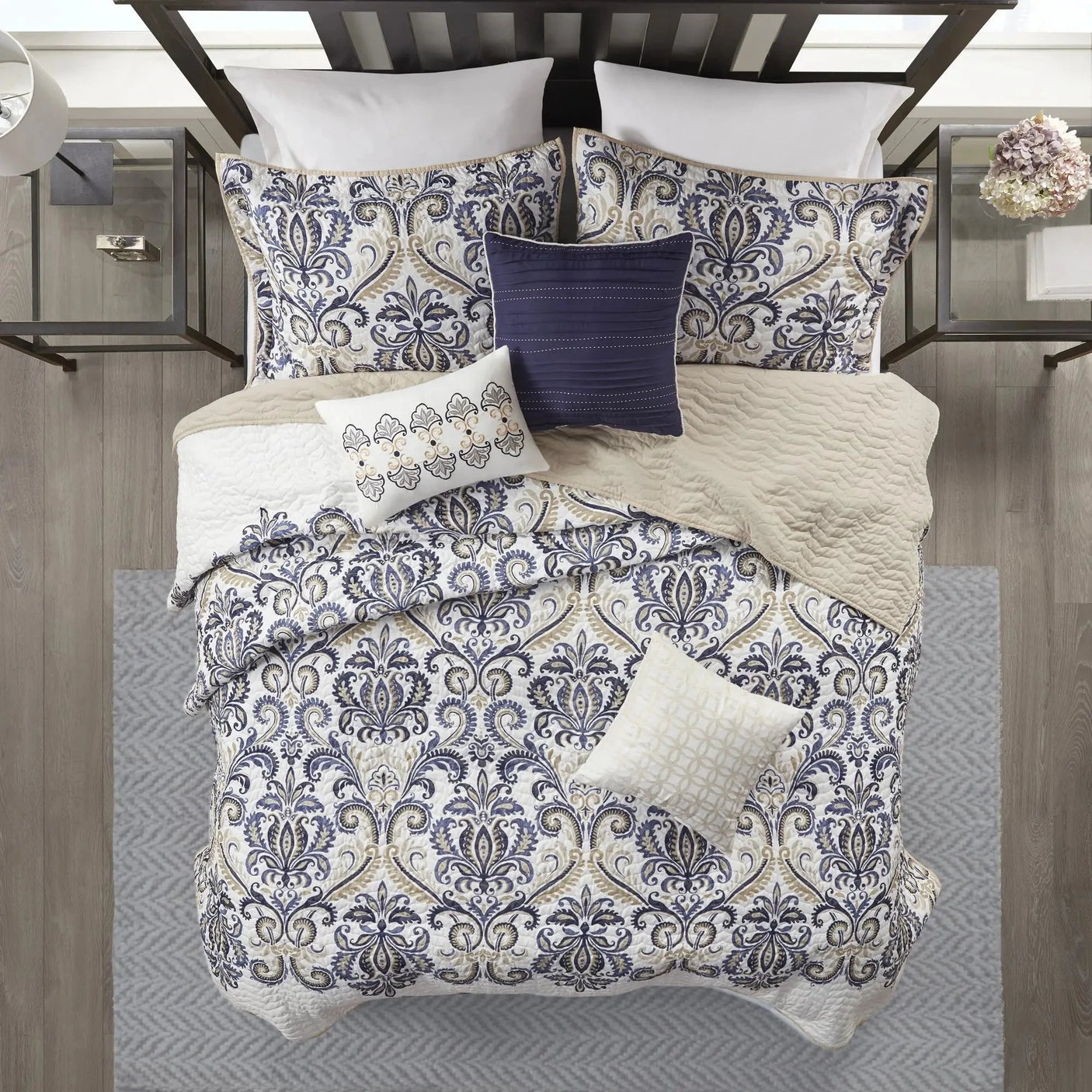 Floral Vintage Reversible Queen Quilt Set with 3 Elegant Throw Pillows Julia M LifeStyles