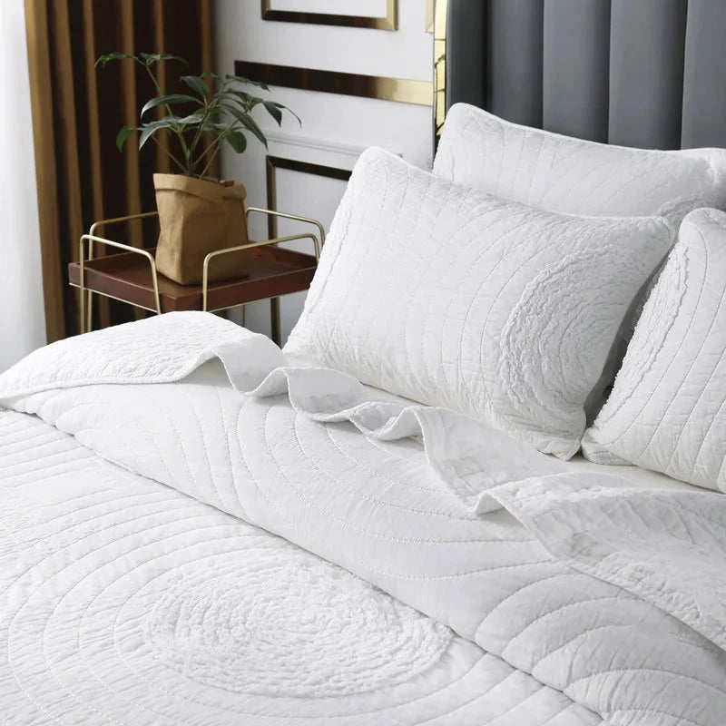 Handmade Bedding Quilts Embroidery Flower 100% Cotton Queen King Size Stitching Patchwork Bedspread 3pcs Quilt Set Julia M LifeStyles