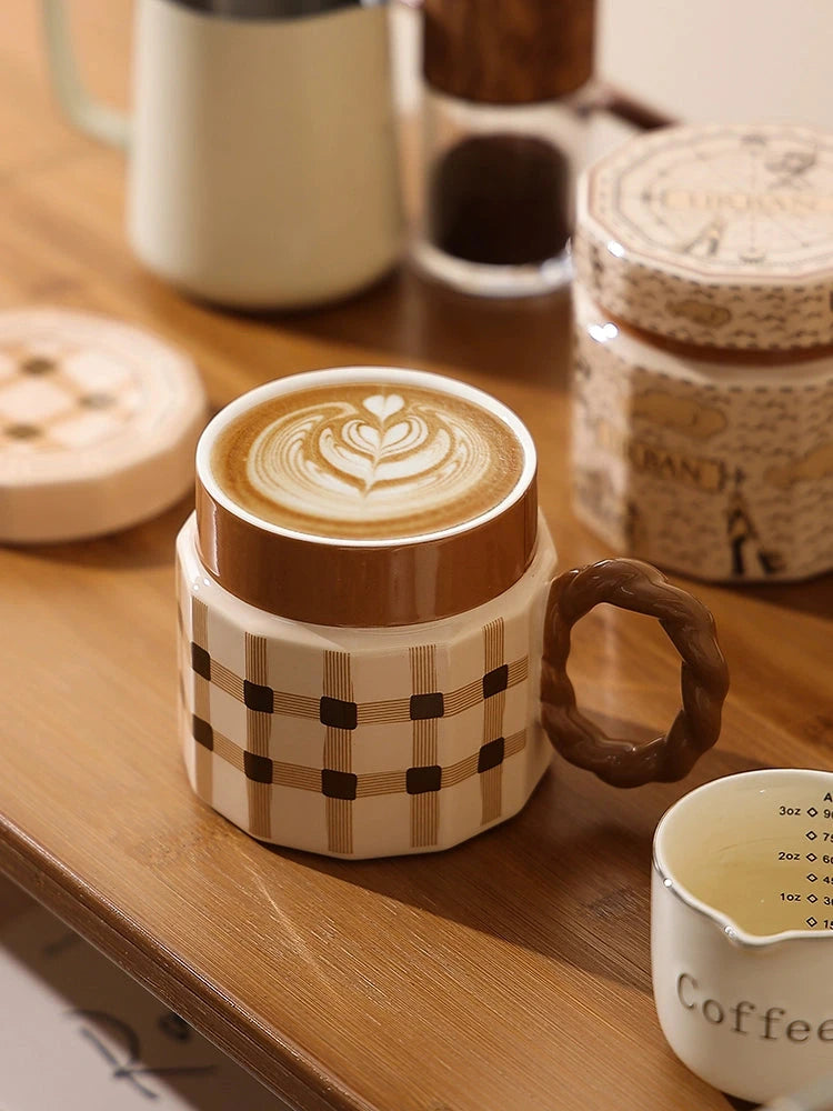 Hero Retro Ceramic Mug with Lid - Exquisite 300-400ml Coffee Cup Julia M LifeStyles