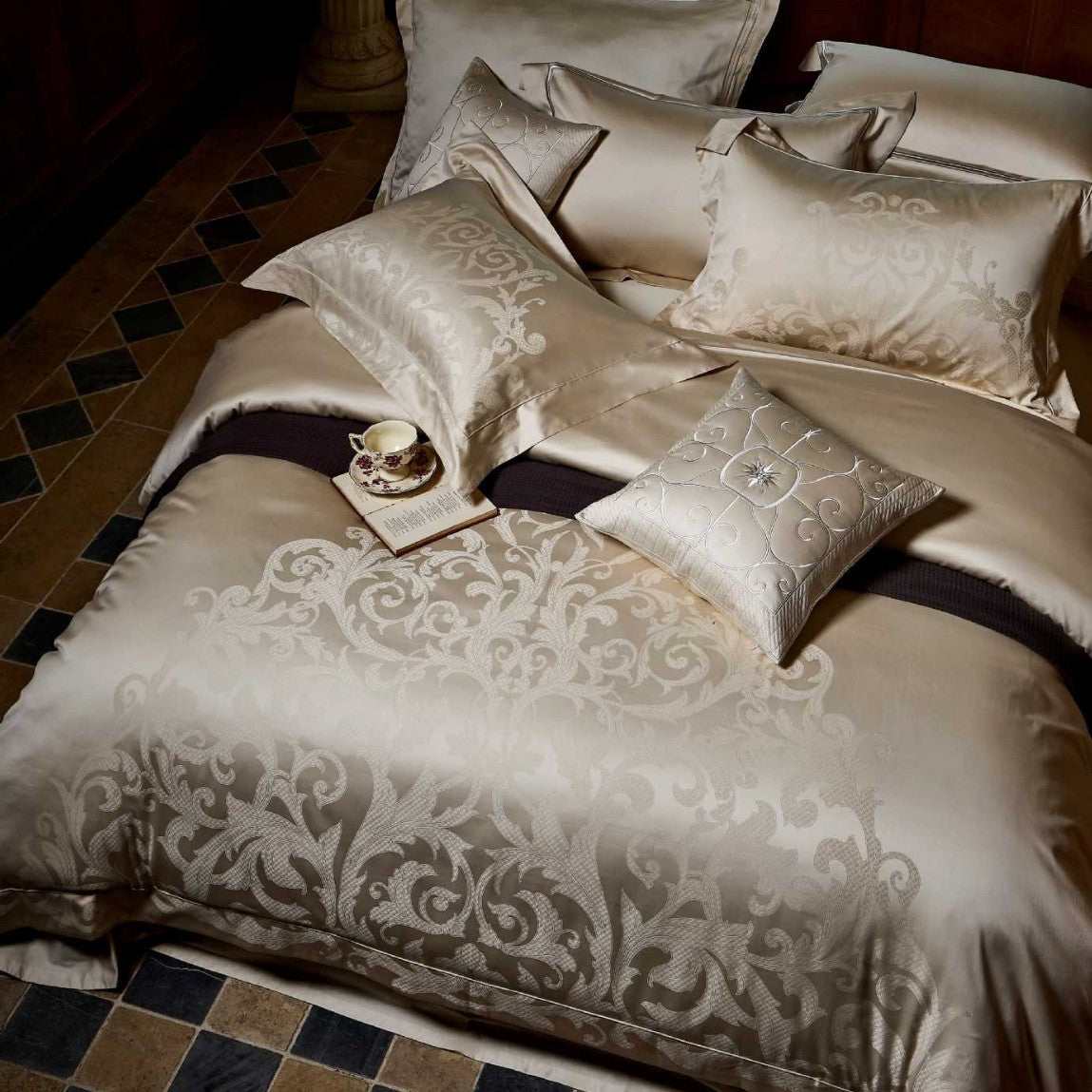 Egyptian Long-Staple Cotton Four-Piece Set with Large Aesthetic High-End Modern Model Room Jacquard Quilt Cover Bedding