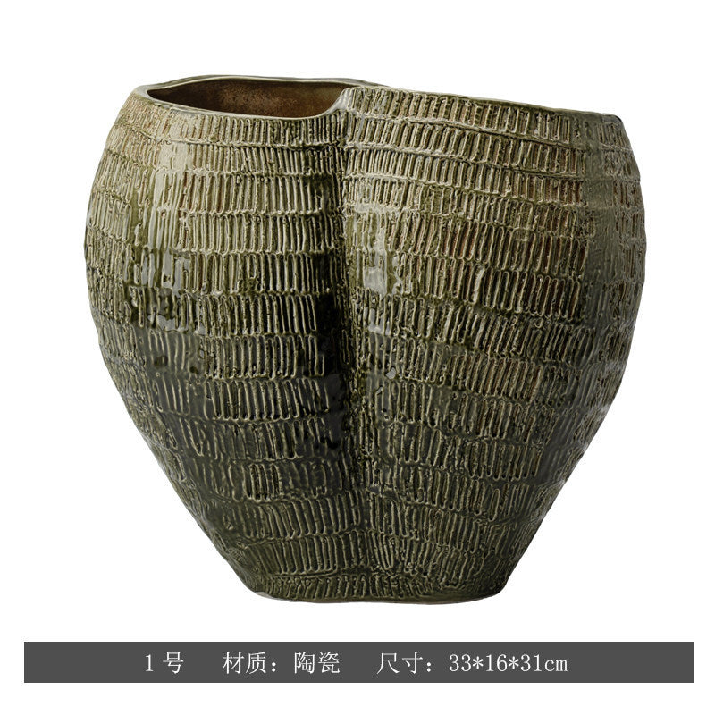 Hand-Painted Ceramic Vase – Wabi-Sabi Inspired Decorative Flower Vessel for the Home
