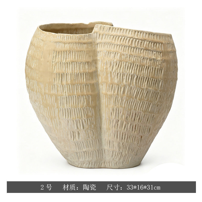 Hand-Painted Ceramic Vase – Wabi-Sabi Inspired Decorative Flower Vessel for the Home
