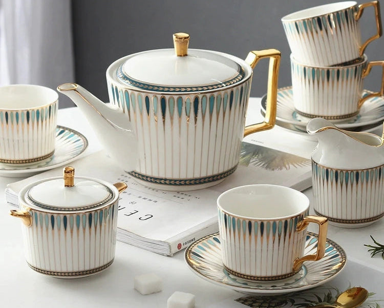 British Afternoon Tea Cup Tea Set Accessible Luxury European-Style High-End Bone China Teapot Luxury Ceramic Coffee Cup Gift Box Julia M Home & Kitchen