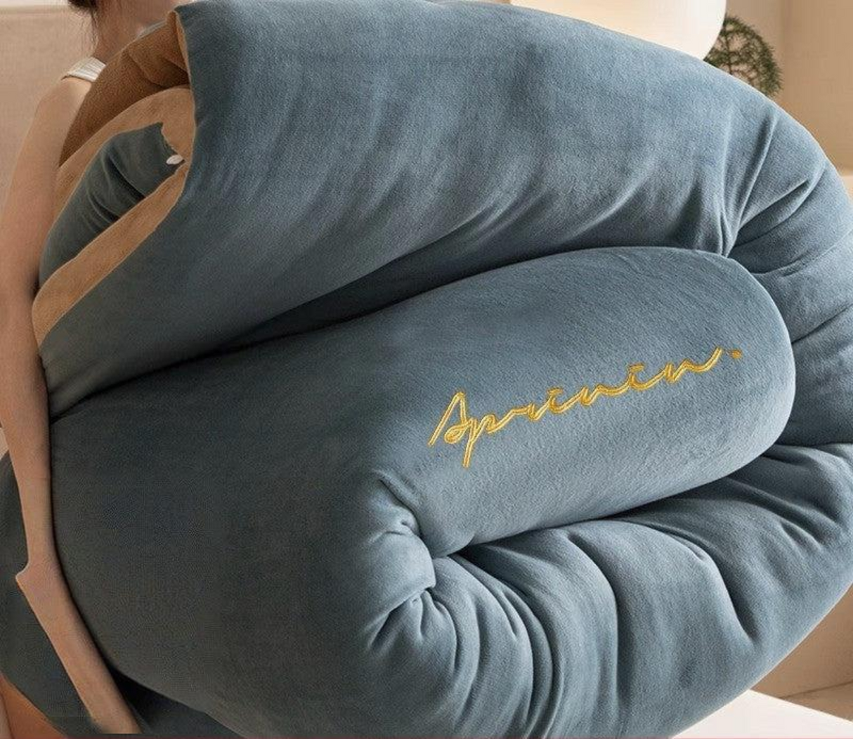 Antarctic People Luxe Winter Lambskin Quilt - Thickened Milk Fiber Duvet for Ultimate Comfort Julia M Home & Kitchen