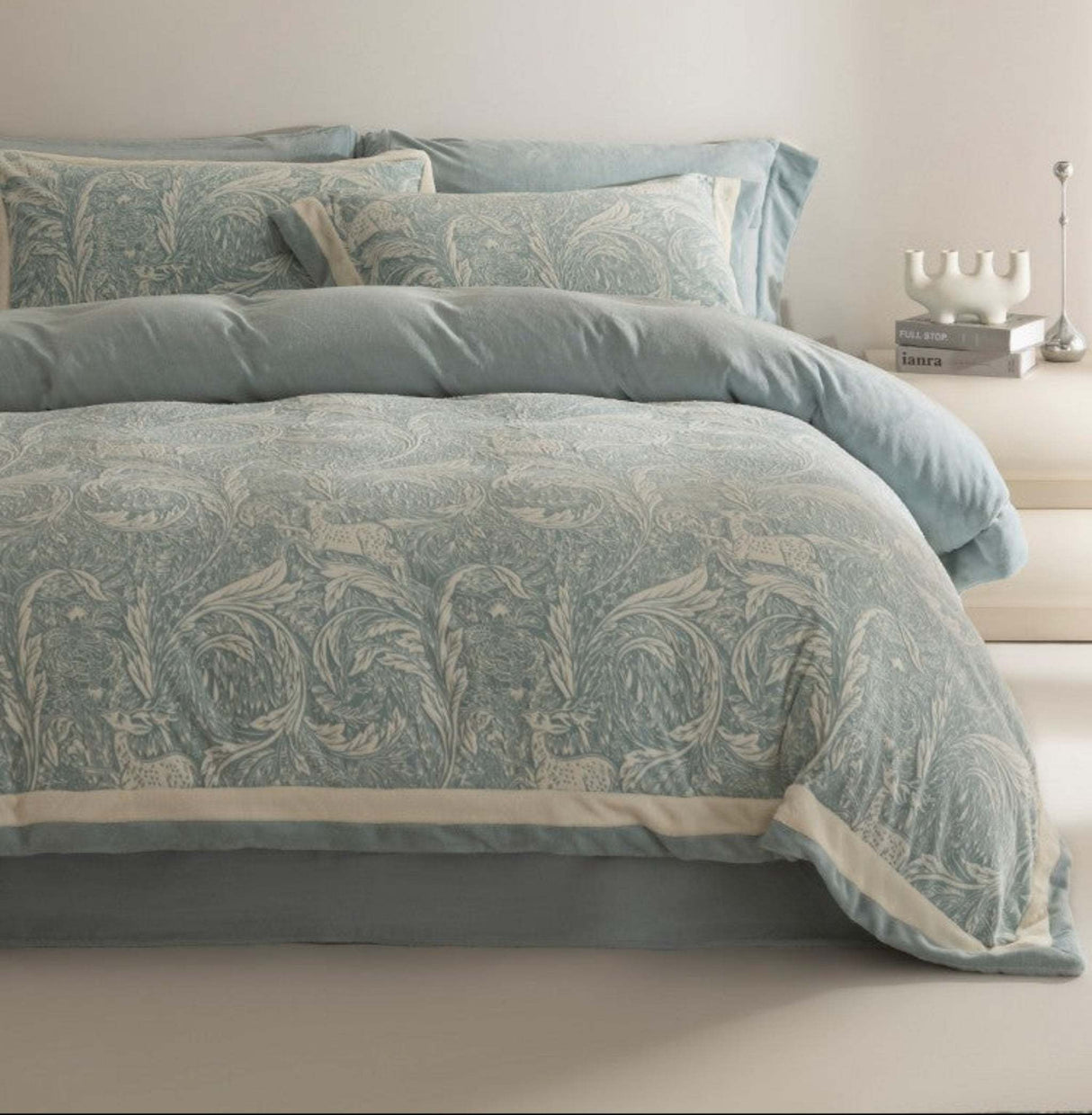 Luxurious Milk Fiber Winter Heat-tech Double-Sided Bedding Set Julia M LifeStyles