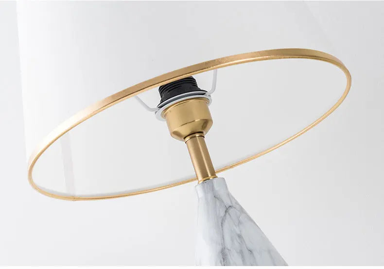 Metal Bedroom Bedside Lamp Modern Simple Cloth Cover Decorative Desk Lamp Nordic Hotel Living Room Office Reading Lamp