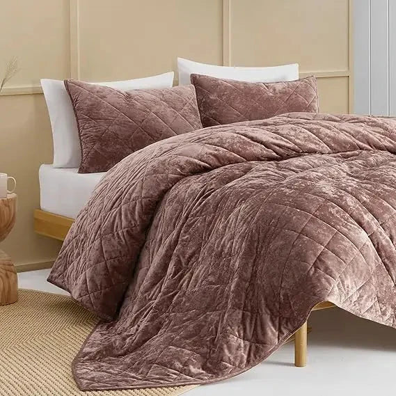 Ultra Soft Luxury Velvet Quilt Set - Queen Size Oversized Comforter for Summer Julia M LifeStyles