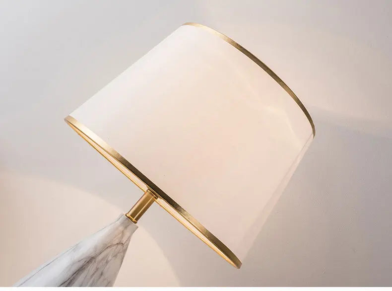 Metal Bedroom Bedside Lamp Modern Simple Cloth Cover Decorative Desk Lamp Nordic Hotel Living Room Office Reading Lamp