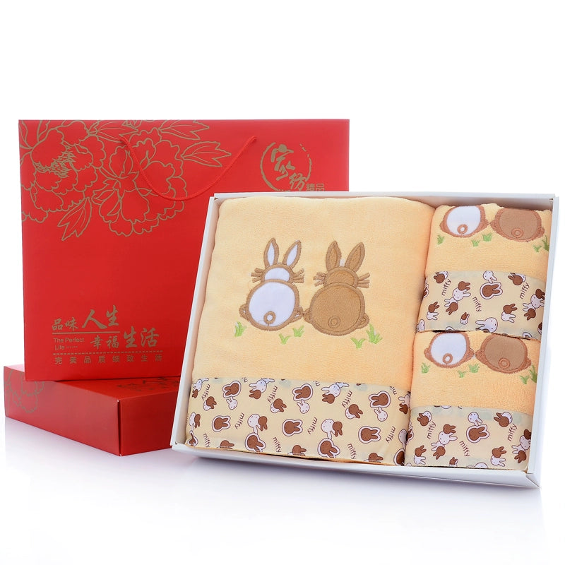 Microfiber Bath Towel Three-Piece Towel Gift Box Wedding Favors Business Gift Absorbent Embroidered Julia M Home & Kitchen