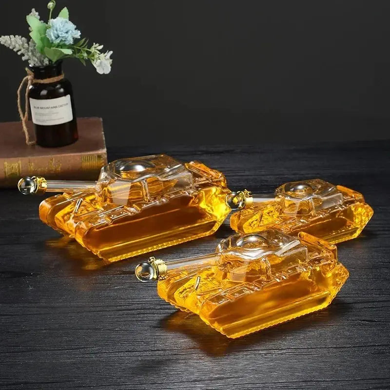 Tank Shaped Lead-Free Glass Whiskey Decanter – 500ML/1000ML - Julia M LifeStyles