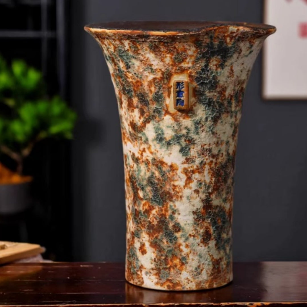 Kanso™ Sculptural Botanical Vase
