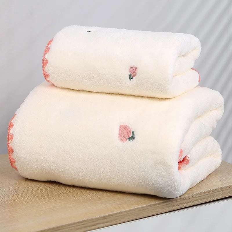 Julia M High-Quality Face Bath Towel Set: Luxurious Family Affair 🛁 - Julia M LifeStyles