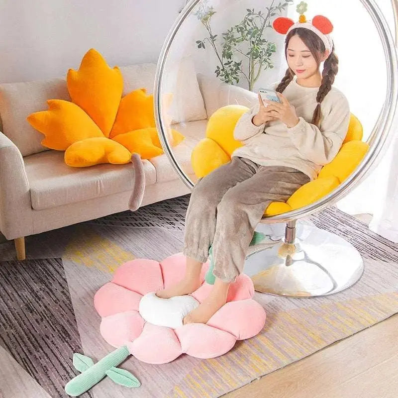 Daisy Flower Plush Toy Flower Throw Pillow Cushion - Julia M LifeStyles