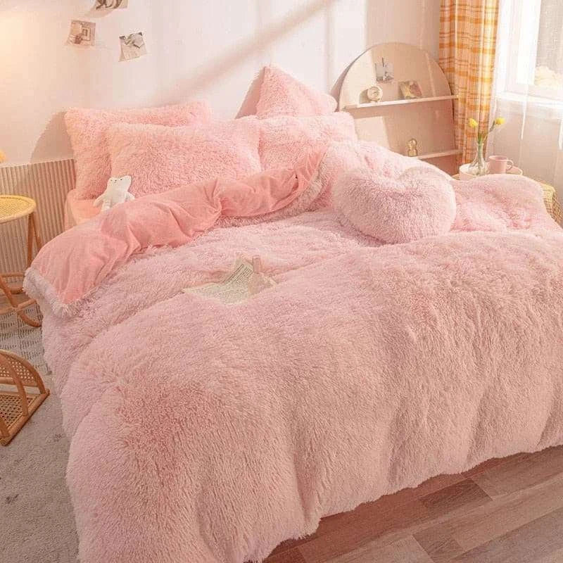 Cozy Nordic Plush Bedding Set - Julia M LifeStyles