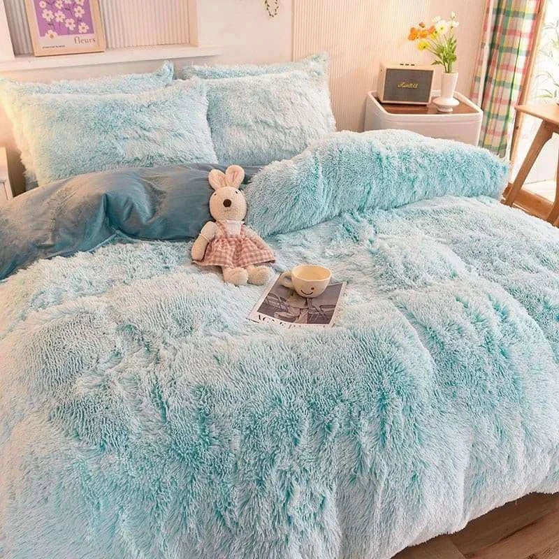 Cozy Nordic Plush Bedding Set - Julia M LifeStyles