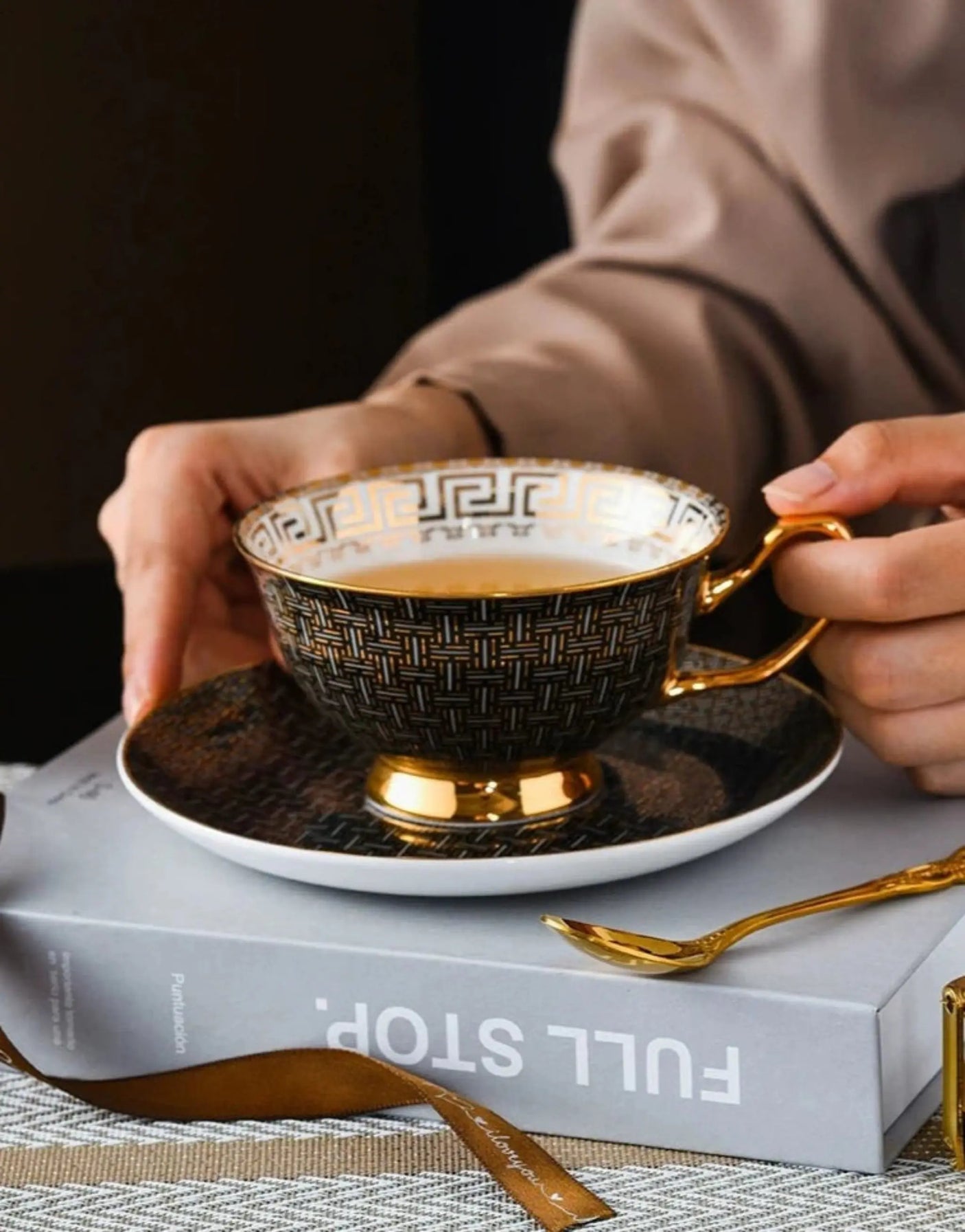 Fancy Accessible Luxury Bone China Coffee Cup High - Grade Exquisite Ceramic European Tea Cup Tea Set Cup Classy Gift Set - Julia M LifeStyles