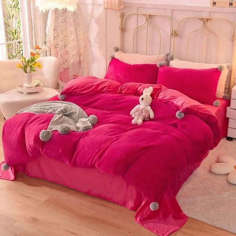 Cozy Geometric Plush Bedding Set - Julia M LifeStyles